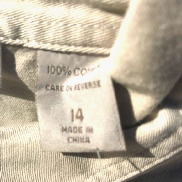 Sleeveless Skirts . Size: Large 14 . Khakis Button Front . 100% Cotton . New - Picture 3 of 4